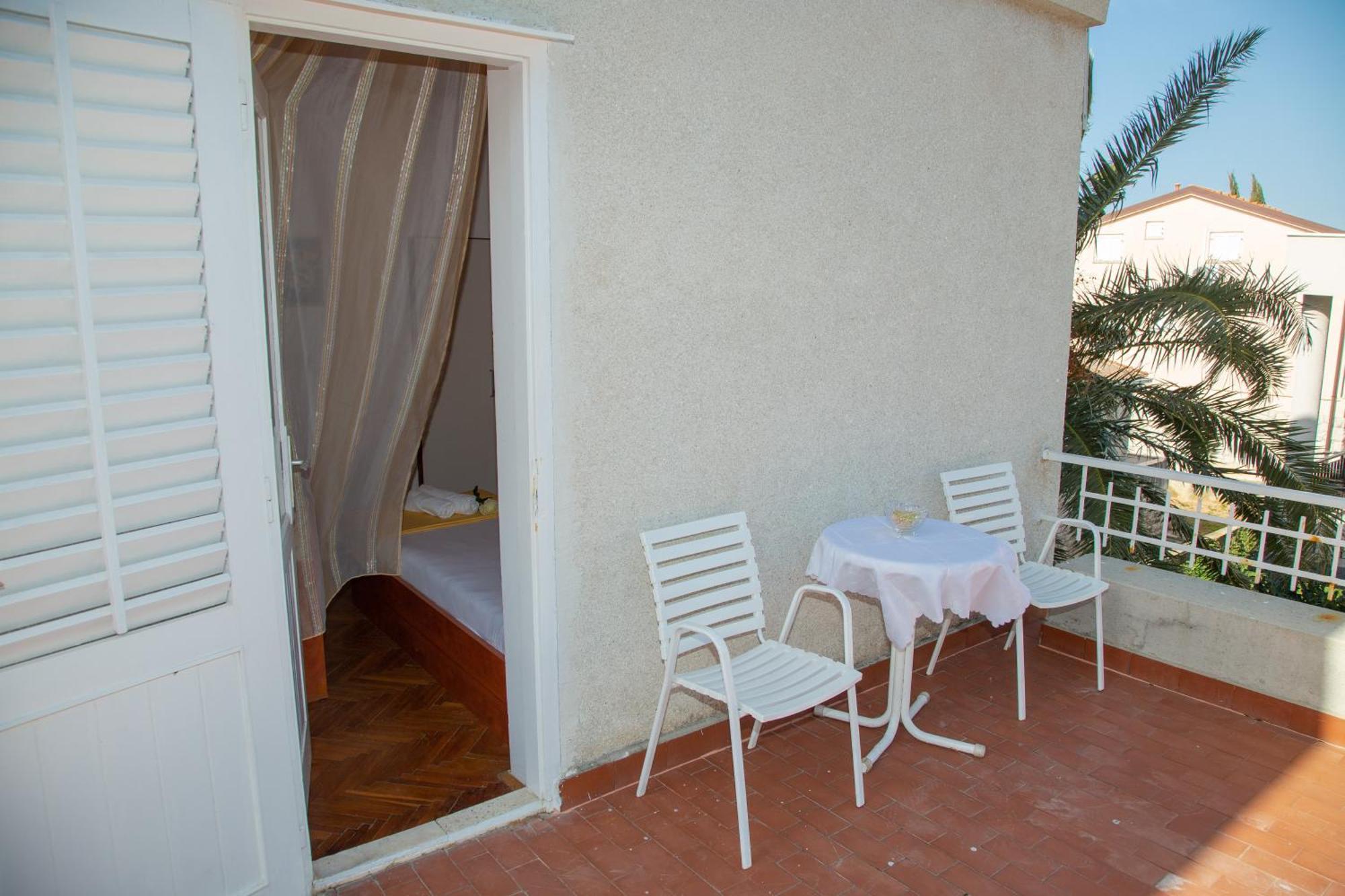 Pool Mansion Magnolia - Comfort Rooms Novalja Exterior foto